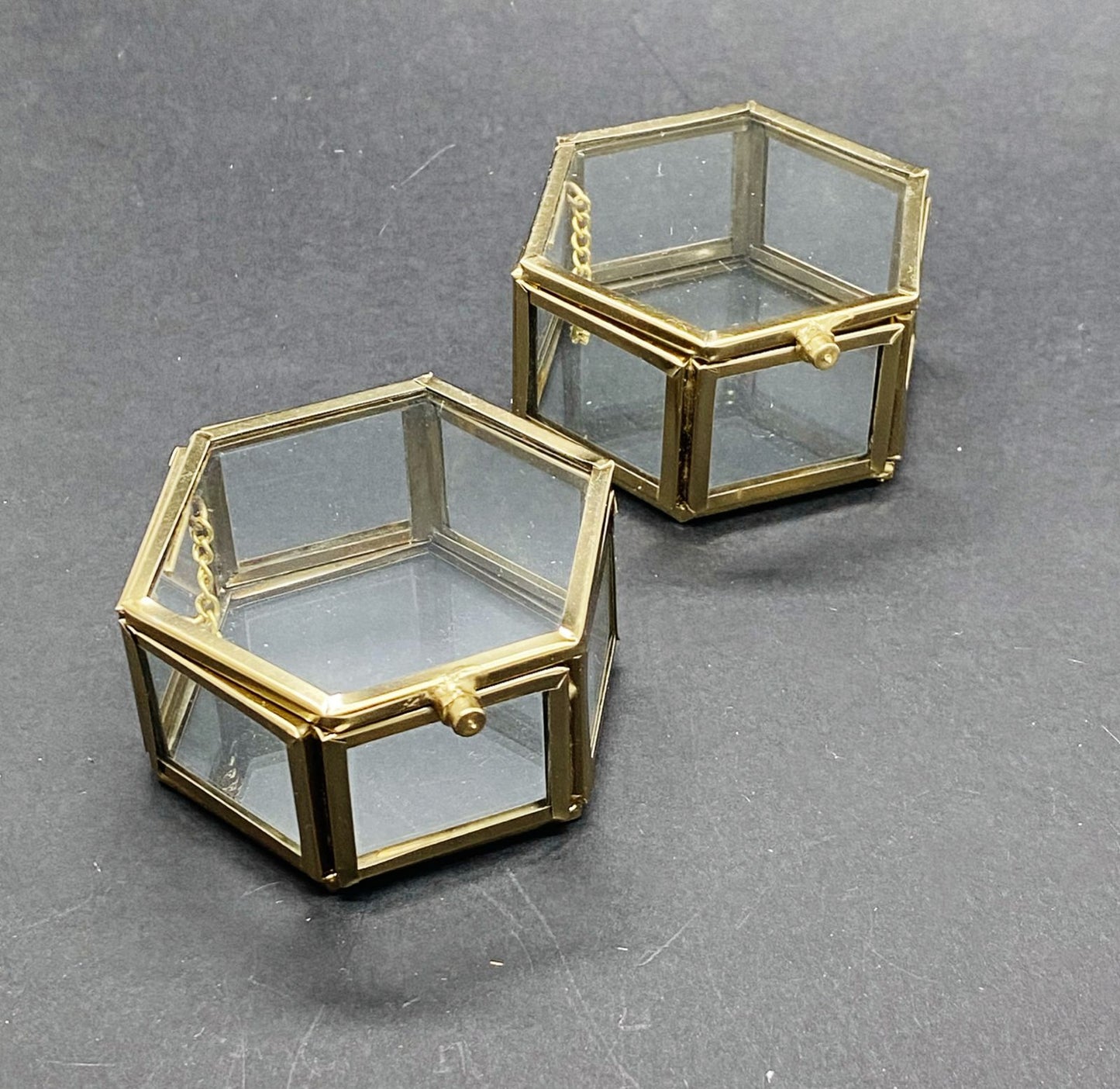Vintage Glass Box Set for Ring – 1 pieces
