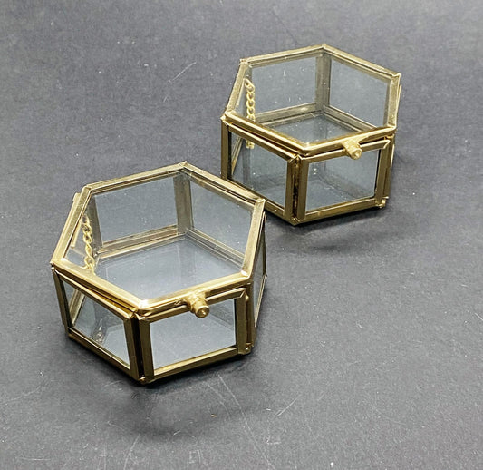 Vintage Glass Box Set for Ring – 1 pieces