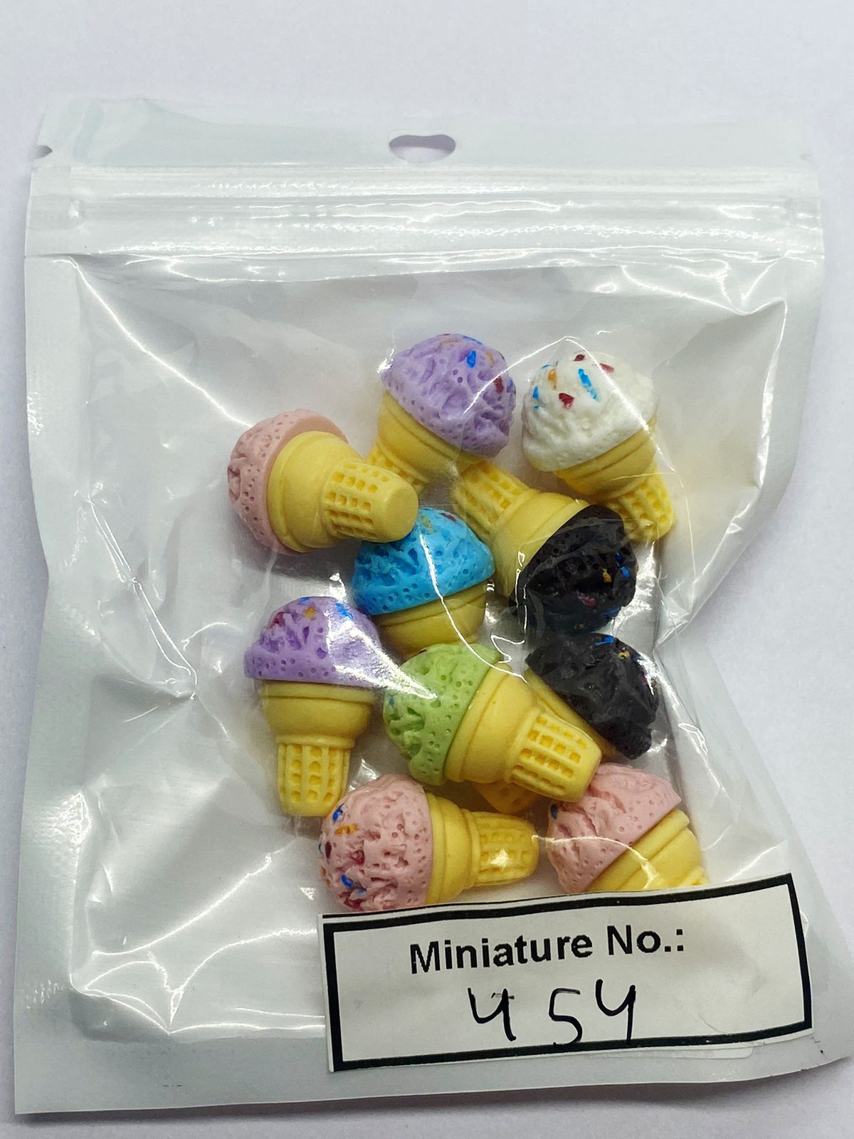 Ice Cream Cones Miniature, 10 pieces, Design 454