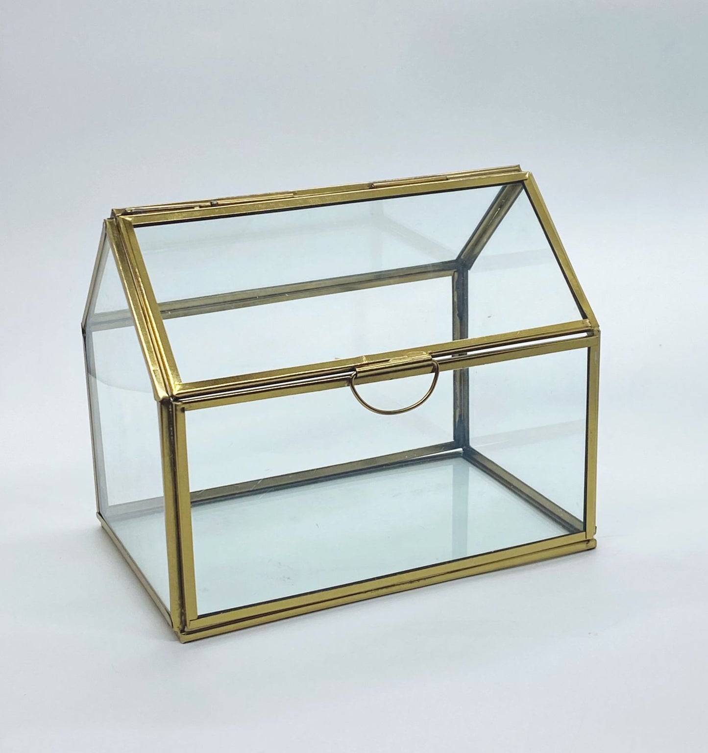 Vintage Glass Box -HUT – 6 x 4 inch