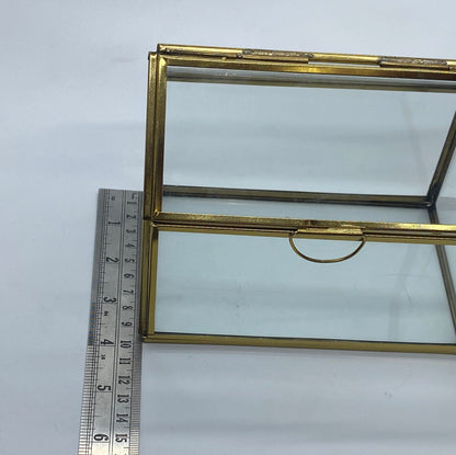 Vintage Glass Box -HUT – 6 x 4 inch