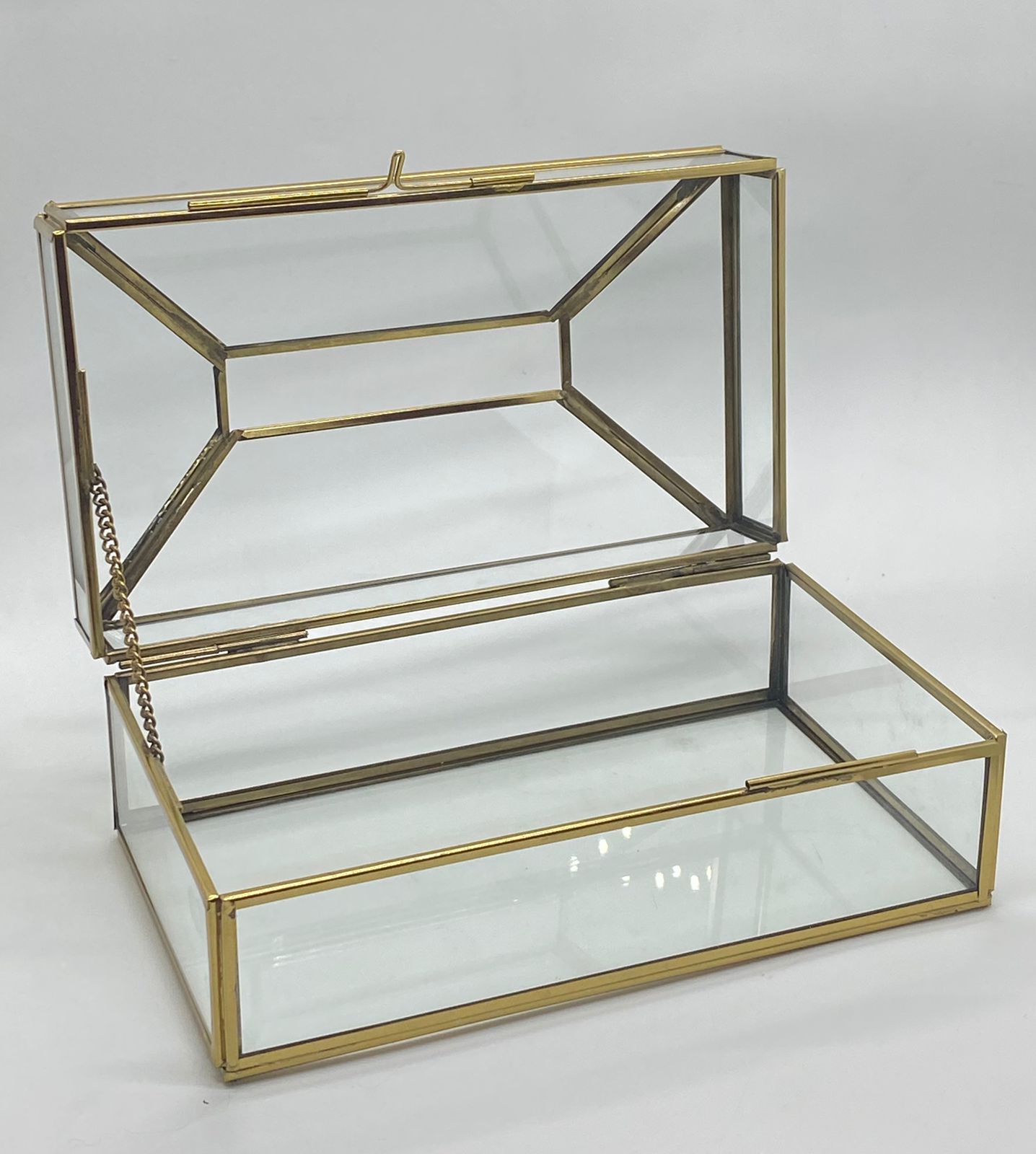 Vintage Glass Box – Tissue Holder- 9 x 5 inch