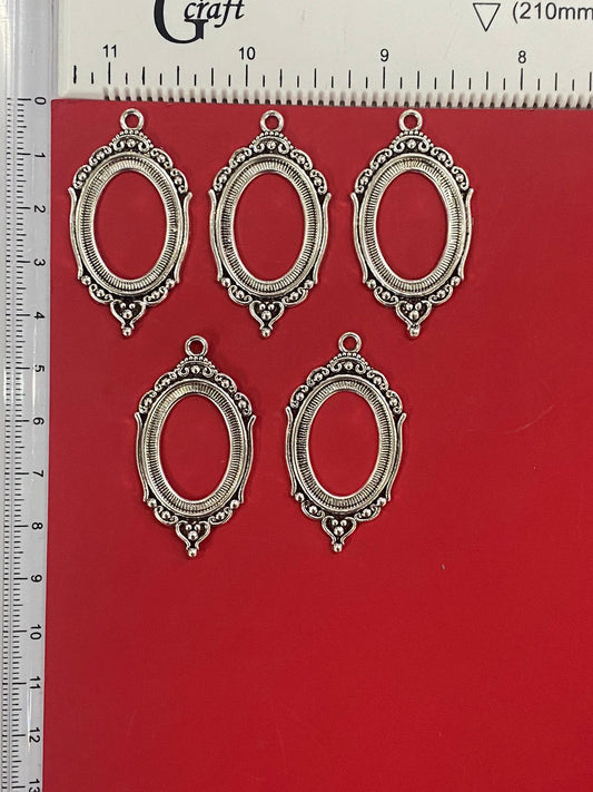 Metal Charm -5 pieces, Design – 16