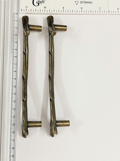 Tray Handle Design – 24