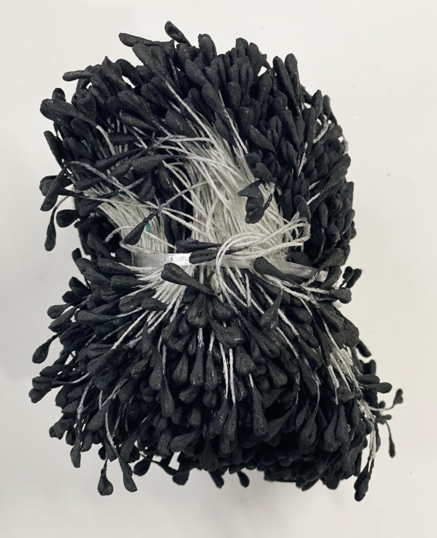 pollen -shade – Black Theme