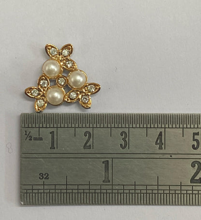 Rakhi Pearl Stone