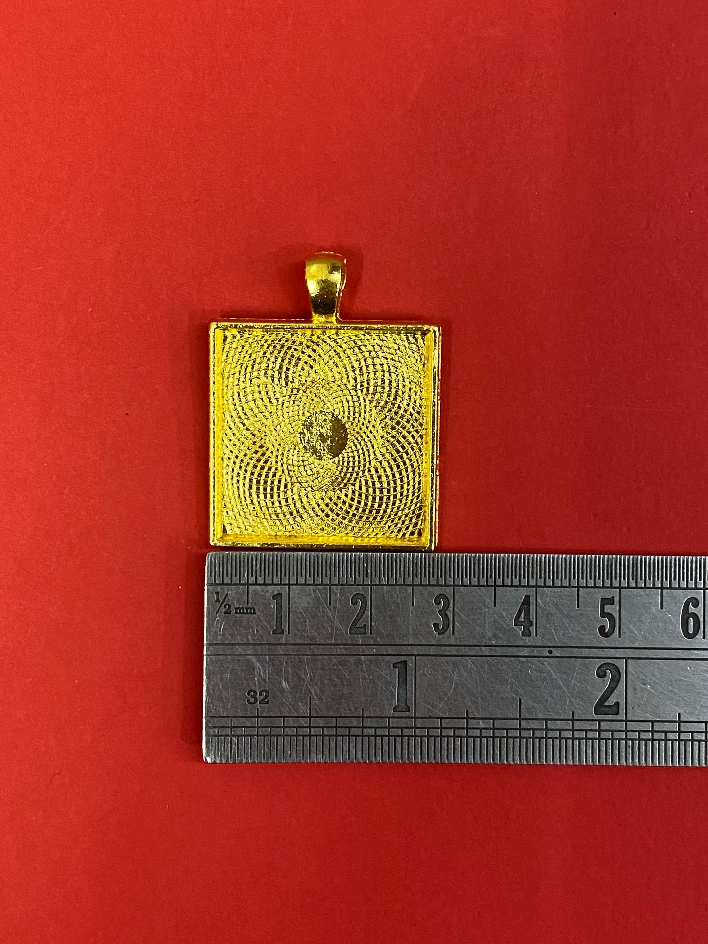 Vintage Pendent Base - 6 pieces Design - 24