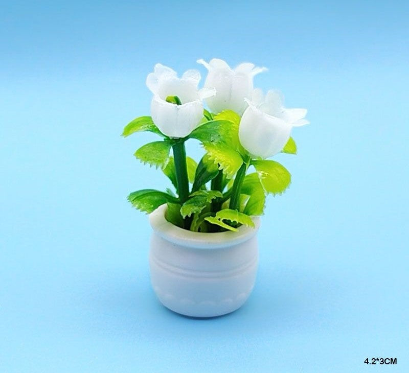 Vase / Pot / Plant - Miniature- 4 pieces , Design – 735