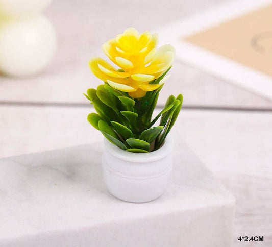 Vase / Pot / Plant- Miniature- 4 pieces , Design – 738
