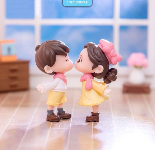 Couple Miniature - 2 piece D - 794
