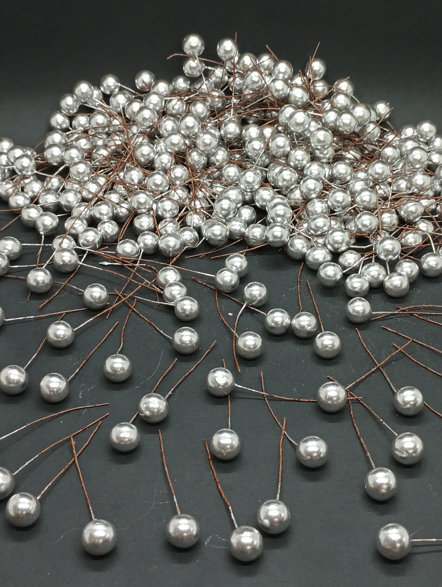 Faux Ball / Cherry , Design - 1