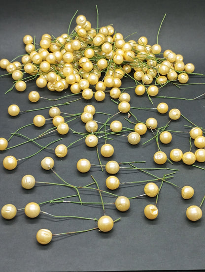 Faux Ball / Cherry , Design - 11