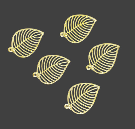 Metal Leaves – 50 pieces