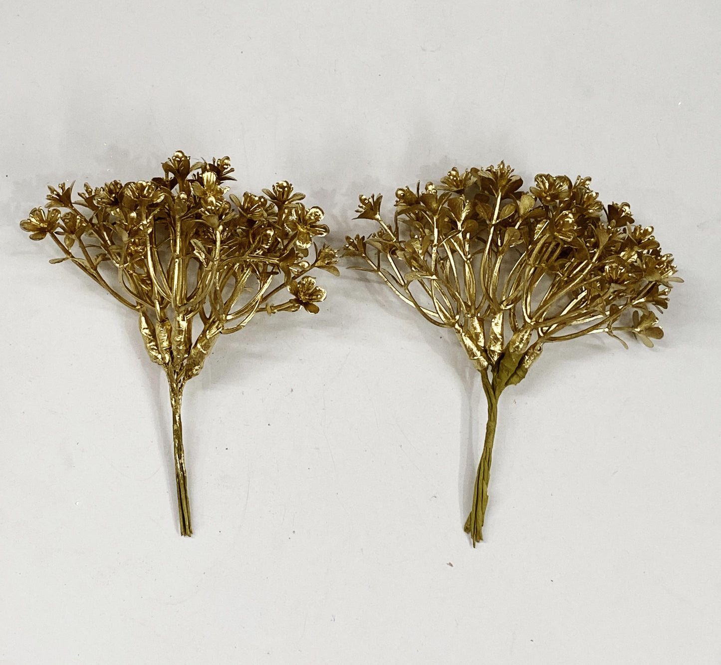 Gold Leaves / Leaf , Design - 34