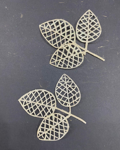 White sparkly Leaves / Leaf