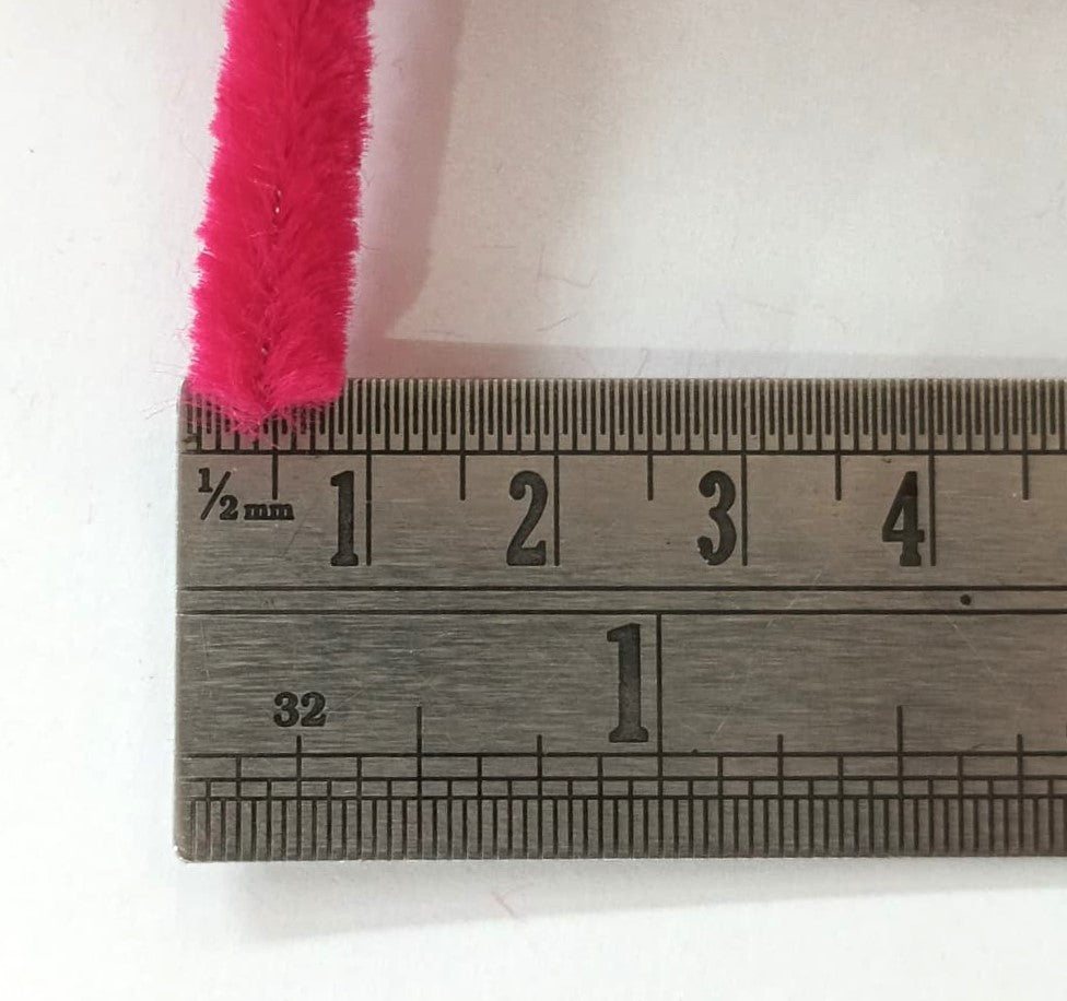 Straw / Pipe Cleaner  - Dark Pink / Shade 65
