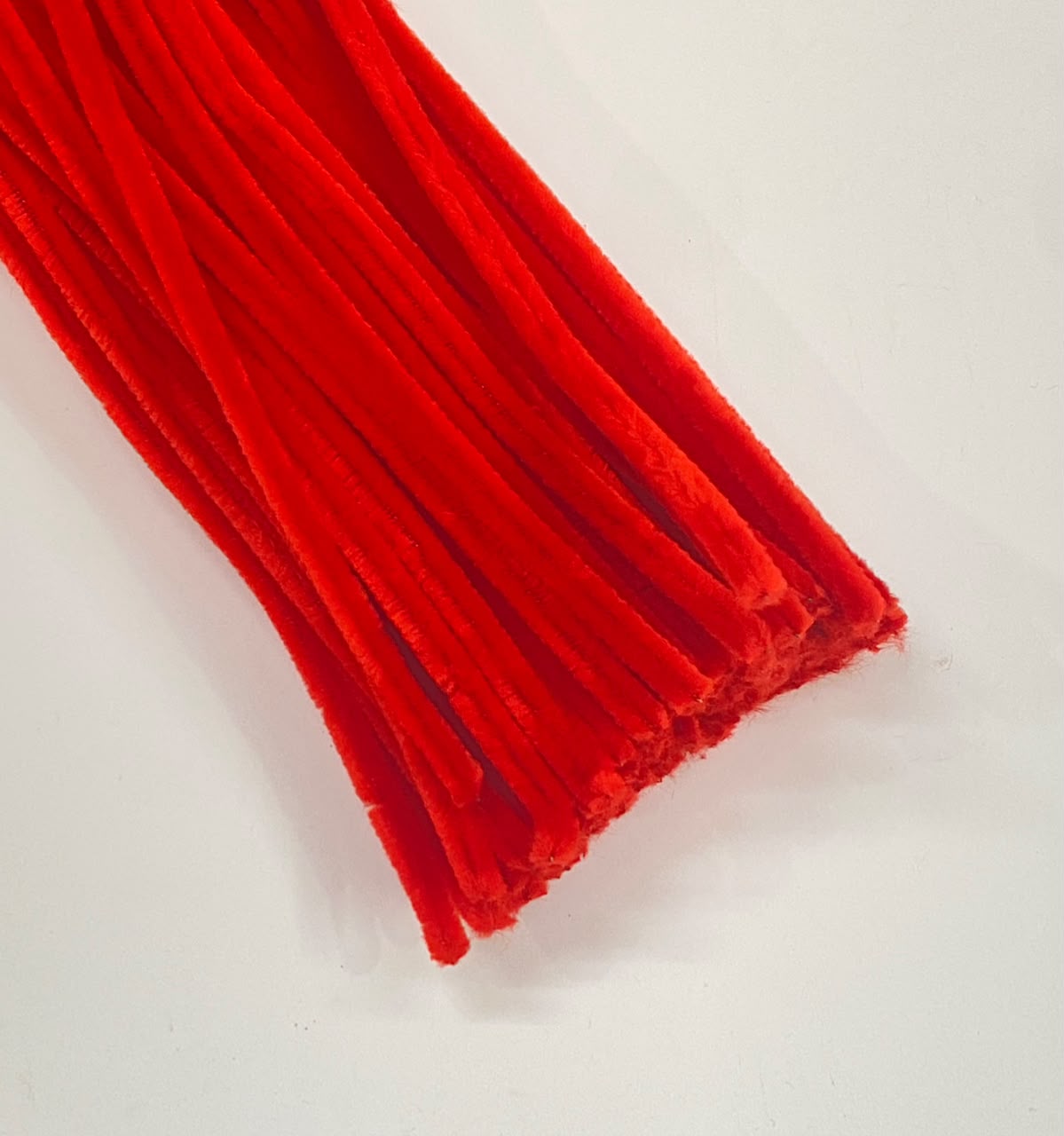 Straw / Pipe Cleaner - RED , 7 mm - 10 packs - Shade 70
