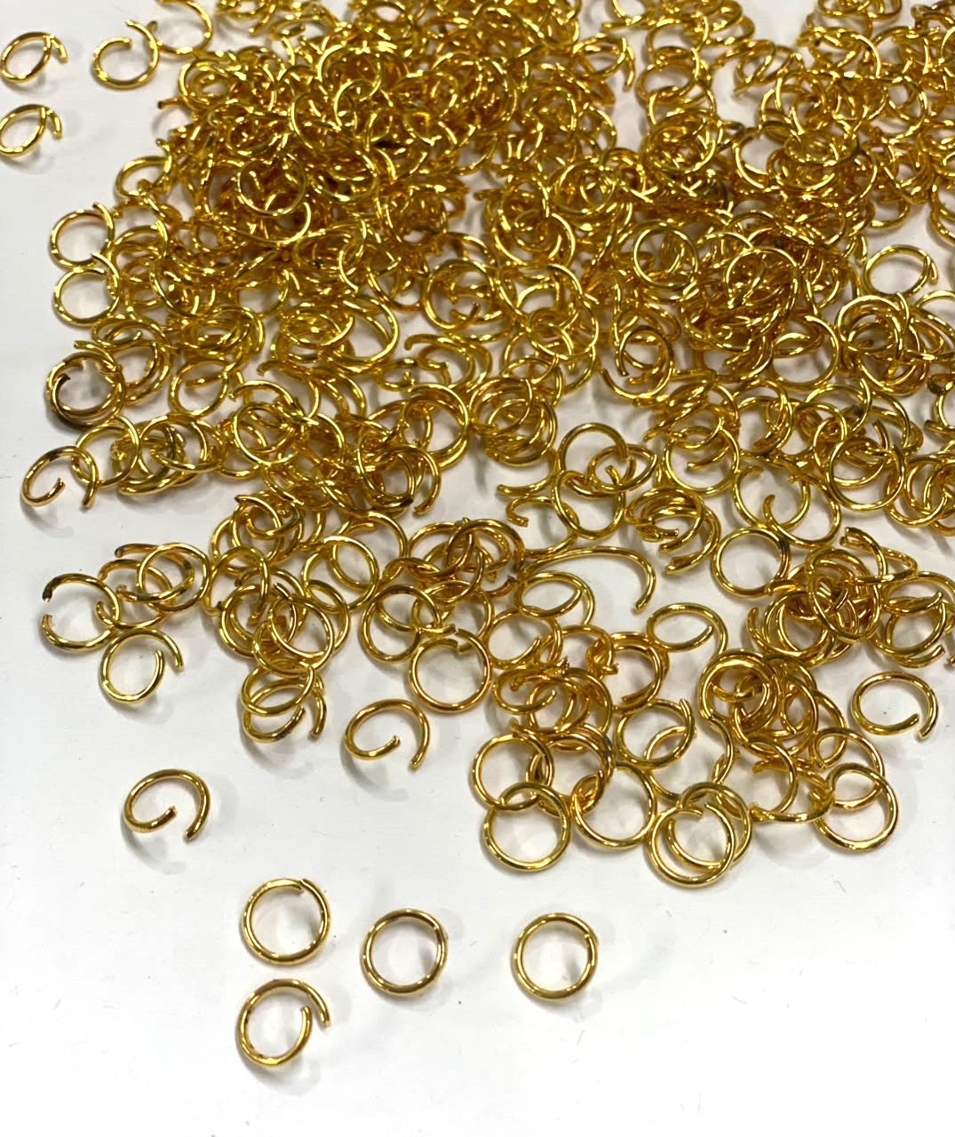 Jump Ring – Gold – 10 mm, 100 gm