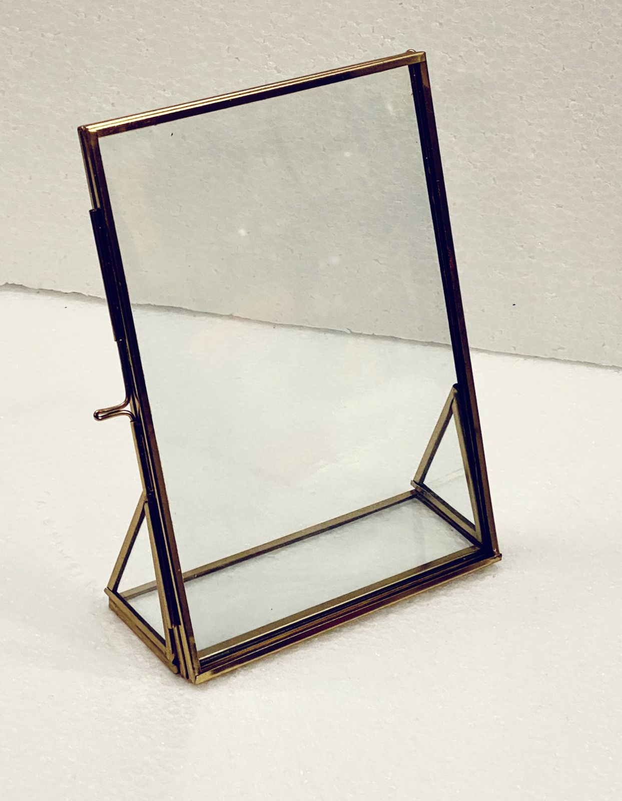 Vintage Glass Frame with stand – 7 x 5 inch